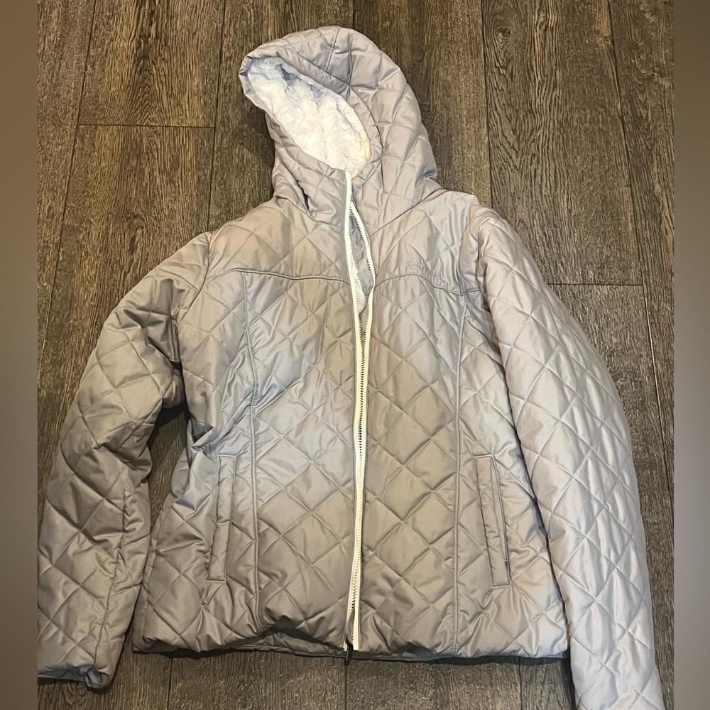 Women’s Columbia Jacket